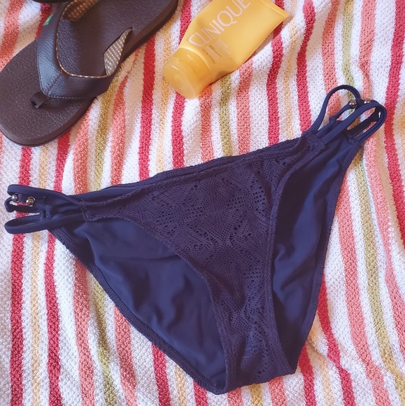 H&M Other - Navy, Size 14 H&M Bikini Swim Bottoms